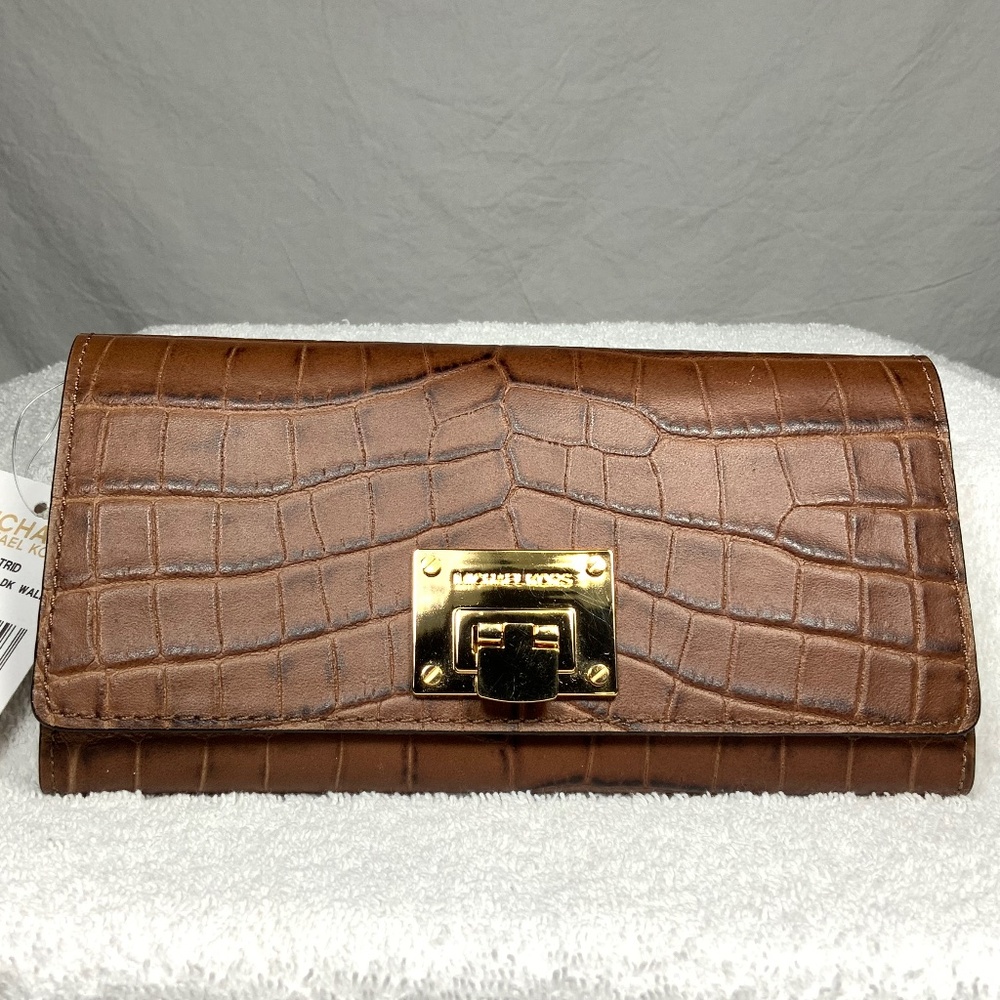 NWT - Michael Kors Leather Astrid Wallet